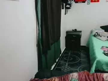 dani_jocelyn Image 19