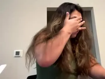 prettylatinamomma01 Image 11