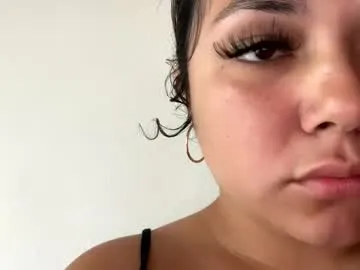 prettylatinamomma01 Image 9