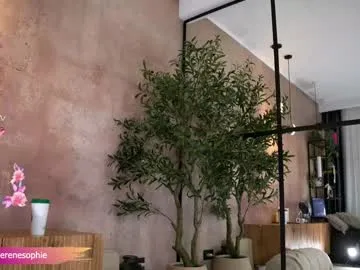 serene_sophiex Image 11