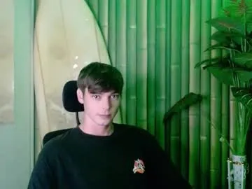 whiteboyinasia Image 15